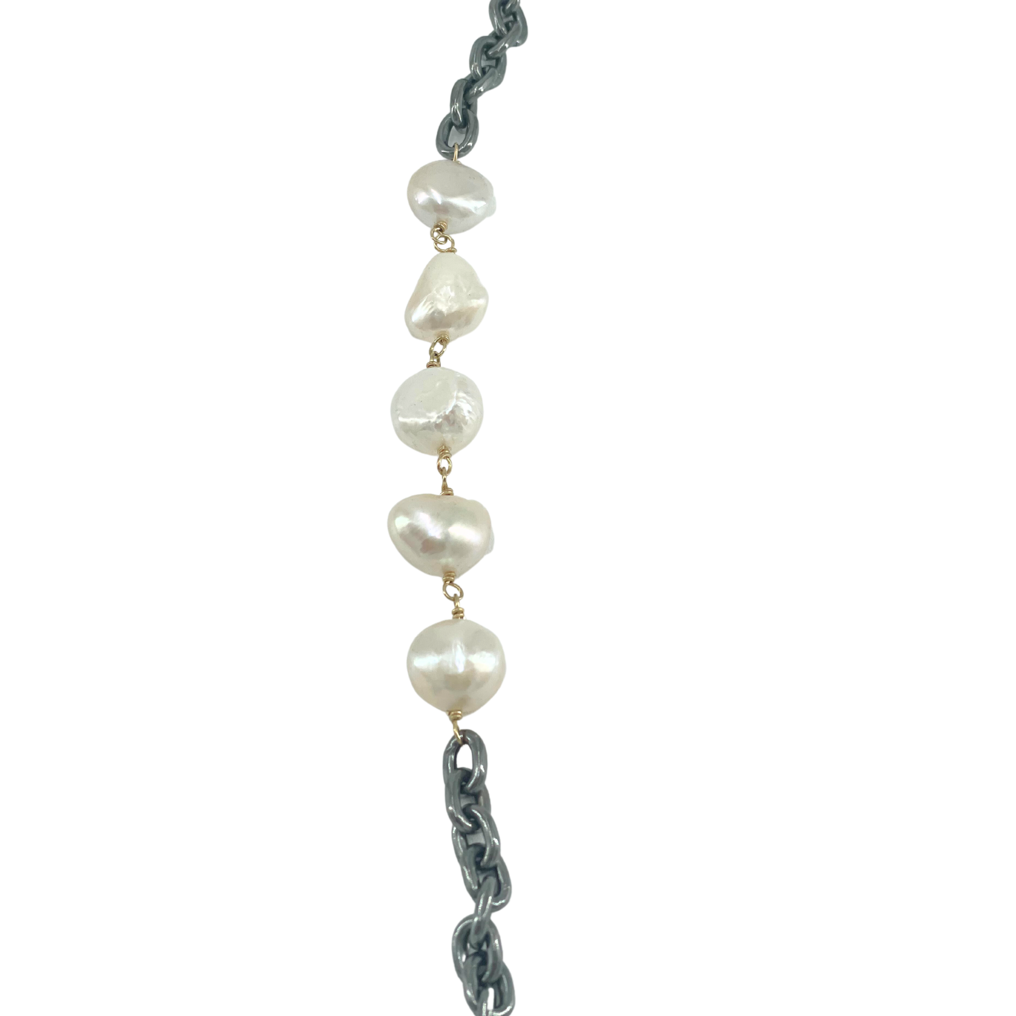 Close up of Grazia & Marica Vozza Chain with Freshwater Pearl