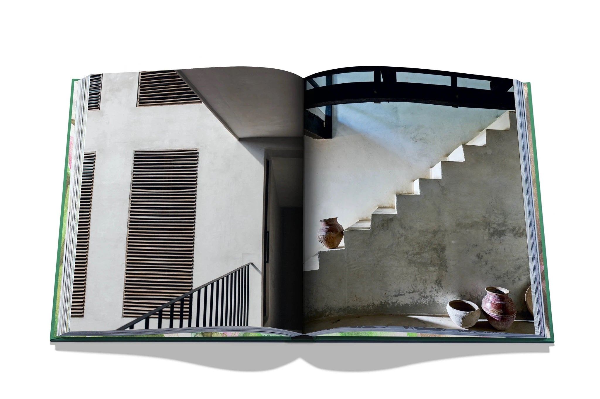 Assouline Tulum Gypset – Via Coquina